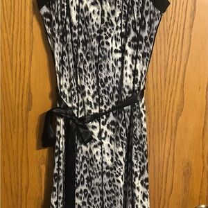 Elegant Black and White Leopard Print Dress